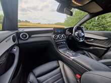 Mercedes-Benz GLC GLC220d AMG Line Premium 