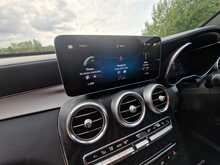 Mercedes-Benz GLC GLC220d AMG Line Premium 