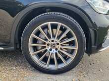 Mercedes-Benz GLC GLC220d AMG Line Premium 