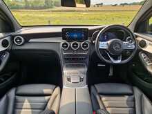 Mercedes-Benz GLC GLC220d AMG Line Premium 