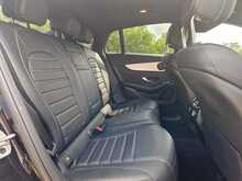 Mercedes-Benz GLC GLC220d AMG Line Premium 