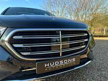 Mercedes-Benz E Class E 300 e Exclusive Premium Plus 