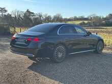 Mercedes-Benz E Class E 300 e Exclusive Premium Plus 