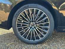 Mercedes-Benz E Class E 300 e Exclusive Premium Plus 