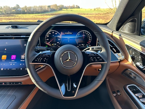 E 300 e Exclusive Premium Plus 2.0 4dr Saloon Automatic Petrol/Electric
