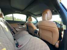 Mercedes-Benz E Class E 300 e Exclusive Premium Plus 