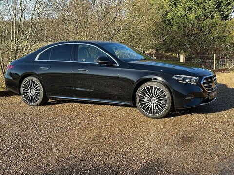 E 300 e Exclusive Premium Plus 2.0 4dr Saloon Automatic Petrol/Electric