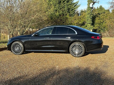 E 300 e Exclusive Premium Plus 2.0 4dr Saloon Automatic Petrol/Electric