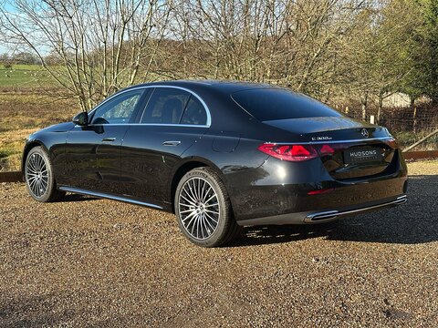 E 300 e Exclusive Premium Plus 2.0 4dr Saloon Automatic Petrol/Electric