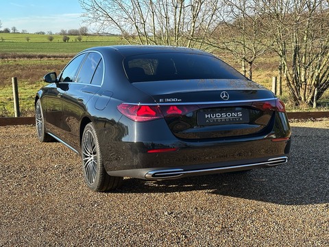 E 300 e Exclusive Premium Plus 2.0 4dr Saloon Automatic Petrol/Electric
