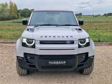 Land Rover Defender 110 P300e X-Dynamic HSE 
