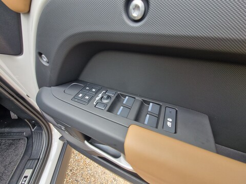 P300e X-Dynamic HSE 2.0 5dr SUV Automatic Petrol/Electric