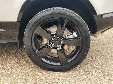 P300e X-Dynamic HSE 2.0 5dr SUV Automatic Petrol/Electric