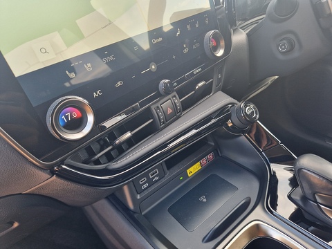 350h Premium Plus 2.5 5dr Estate CVT Petrol/Electric