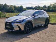 Lexus NX 350h Premium Plus 