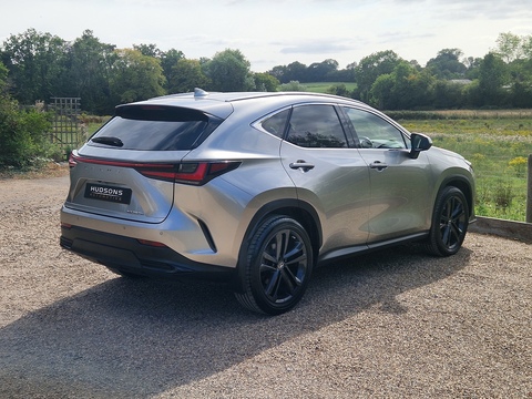 350h Premium Plus 2.5 5dr Estate CVT Petrol/Electric