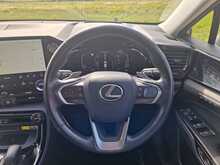Lexus NX 350h Premium Plus 