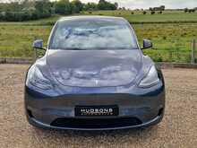 Tesla Model Y Long Range 