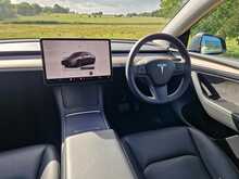 Tesla Model Y Long Range 