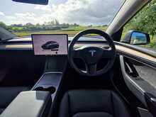 Tesla Model Y Long Range 