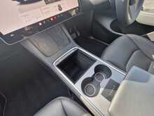 Tesla Model Y Long Range 