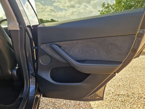 Long Range 5dr SUV Automatic Electric