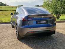 Tesla Model Y Long Range 