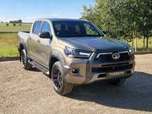 Toyota Hilux Invincible X 4WD D-4D-h Dcb 
