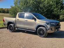 Toyota Hilux Invincible X 4WD D-4D-h Dcb 