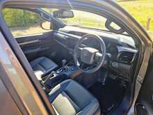 Toyota Hilux Invincible X 4WD D-4D-h Dcb 