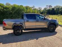 Toyota Hilux Invincible X 4WD D-4D-h Dcb 