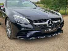 Mercedes-Benz SLC SLC250d AMG Line 