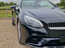 Mercedes-Benz SLC SLC250d AMG Line 