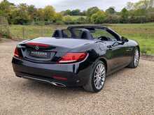 Mercedes-Benz SLC SLC250d AMG Line 