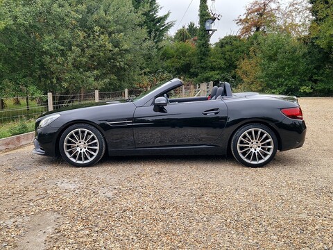 2.1 SLC250d AMG Line Convertible 2dr Diesel G-Tronic Euro 6 (s/s) (204 ps)