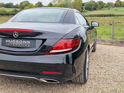 2.1 SLC250d AMG Line Convertible 2dr Diesel G-Tronic Euro 6 (s/s) (204 ps)