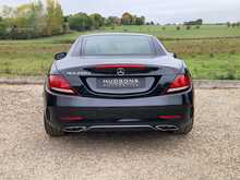 Mercedes-Benz SLC SLC250d AMG Line 