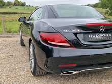 Mercedes-Benz SLC SLC250d AMG Line 