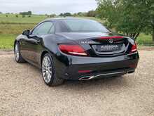 Mercedes-Benz SLC SLC250d AMG Line 