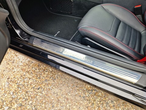 2.1 SLC250d AMG Line Convertible 2dr Diesel G-Tronic Euro 6 (s/s) (204 ps)