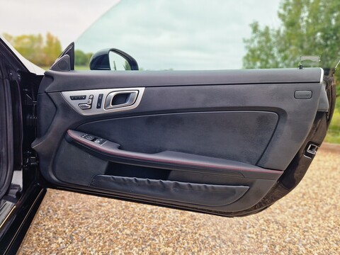 2.1 SLC250d AMG Line Convertible 2dr Diesel G-Tronic Euro 6 (s/s) (204 ps)