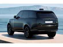 Land Rover Range Rover SV P615 V8 