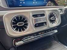 Mercedes-Benz G-Class AMG G 63 MANUFAKTUR Edition 