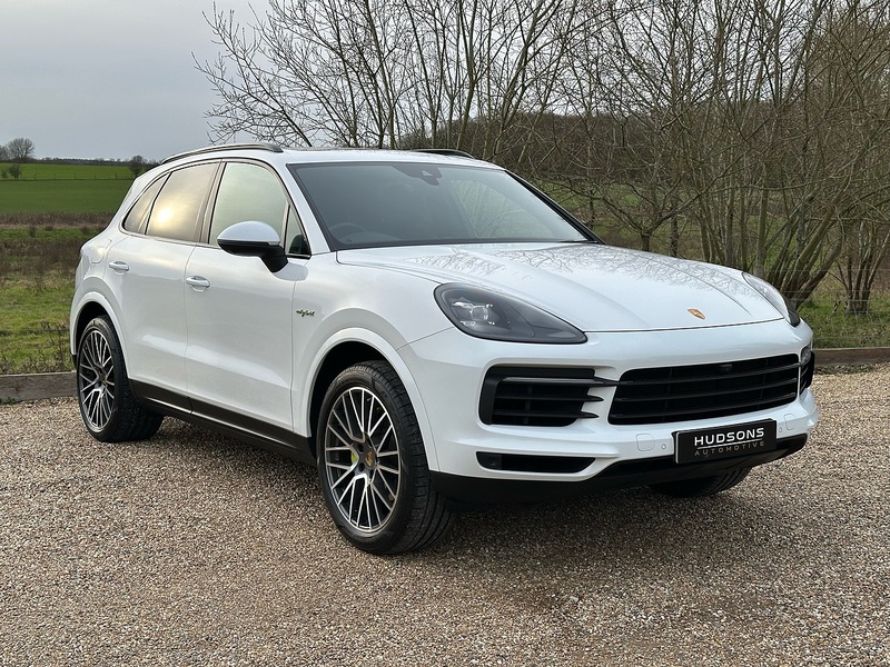 Porsche 3.0 V6 E-Hybrid 17.9kWh SUV 5dr Petrol Plug-in Hybrid TiptronicS 4WD Euro 6 (s/s) (3.6kW Charger) (462 ps)