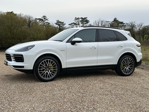 3.0 V6 E-Hybrid 17.9kWh SUV 5dr Petrol Plug-in Hybrid TiptronicS 4WD Euro 6 (s/s) (3.6kW Charger) (462 ps)
