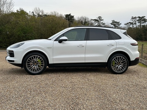 3.0 V6 E-Hybrid 17.9kWh SUV 5dr Petrol Plug-in Hybrid TiptronicS 4WD Euro 6 (s/s) (3.6kW Charger) (462 ps)