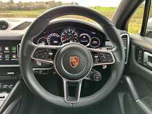 Porsche Cayenne V6 E-Hybrid 