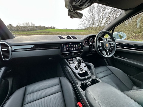 3.0 V6 E-Hybrid 17.9kWh SUV 5dr Petrol Plug-in Hybrid TiptronicS 4WD Euro 6 (s/s) (3.6kW Charger) (462 ps)