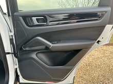 Porsche Cayenne V6 E-Hybrid 