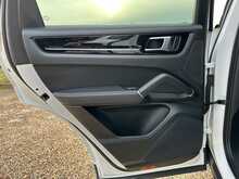 Porsche Cayenne V6 E-Hybrid 